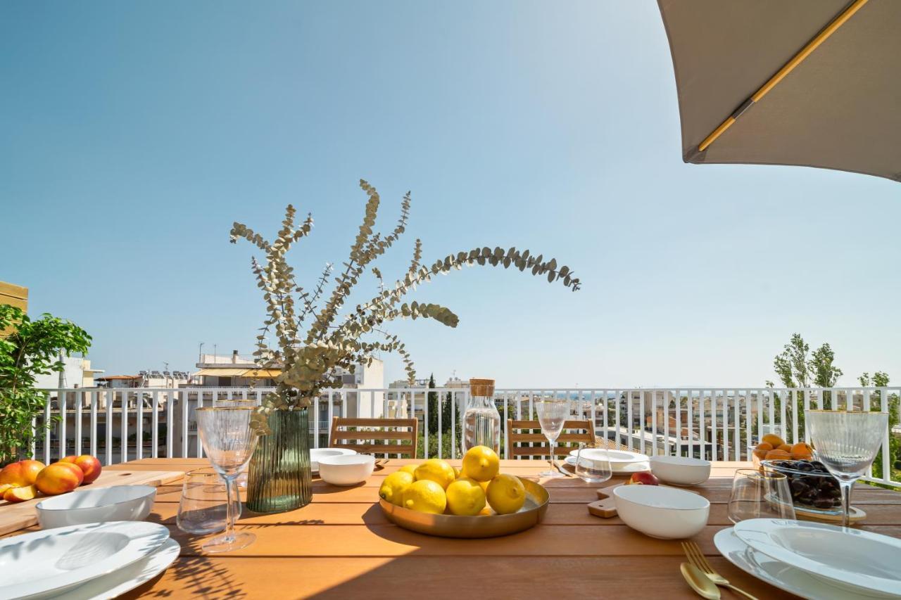 Luxurious Apartment With Big Sea View Terrace - Central Location أثينا المظهر الخارجي الصورة